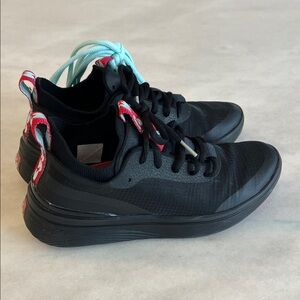 Bala Twelves Nursing Shoes Nocturnal Black Women's Size 7